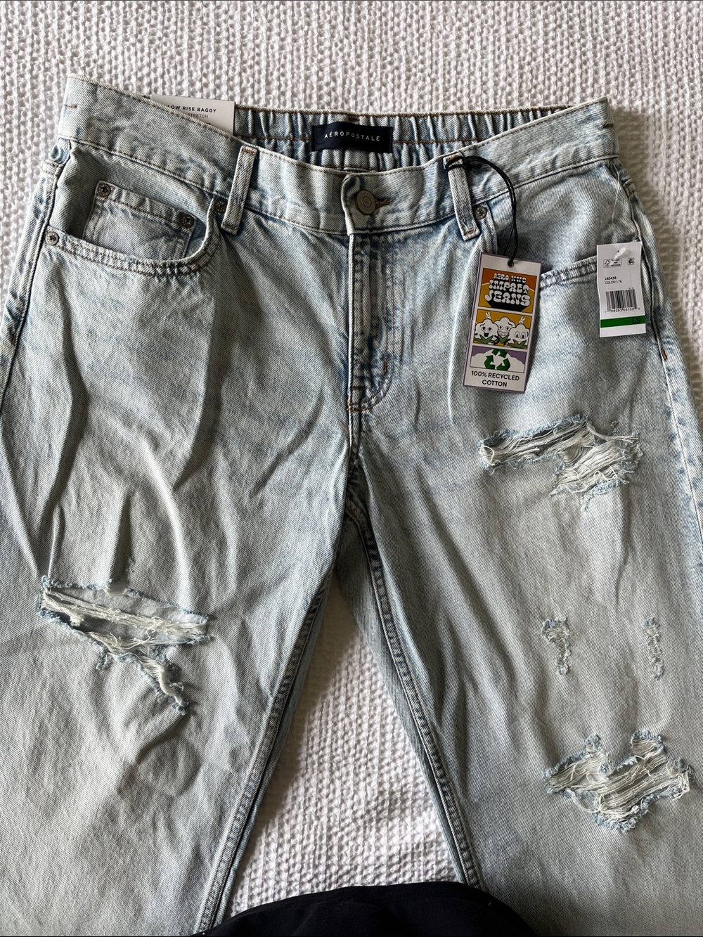 NWT Aeropostale Light Blue Baggy Fit Distressed Women’s Jeans